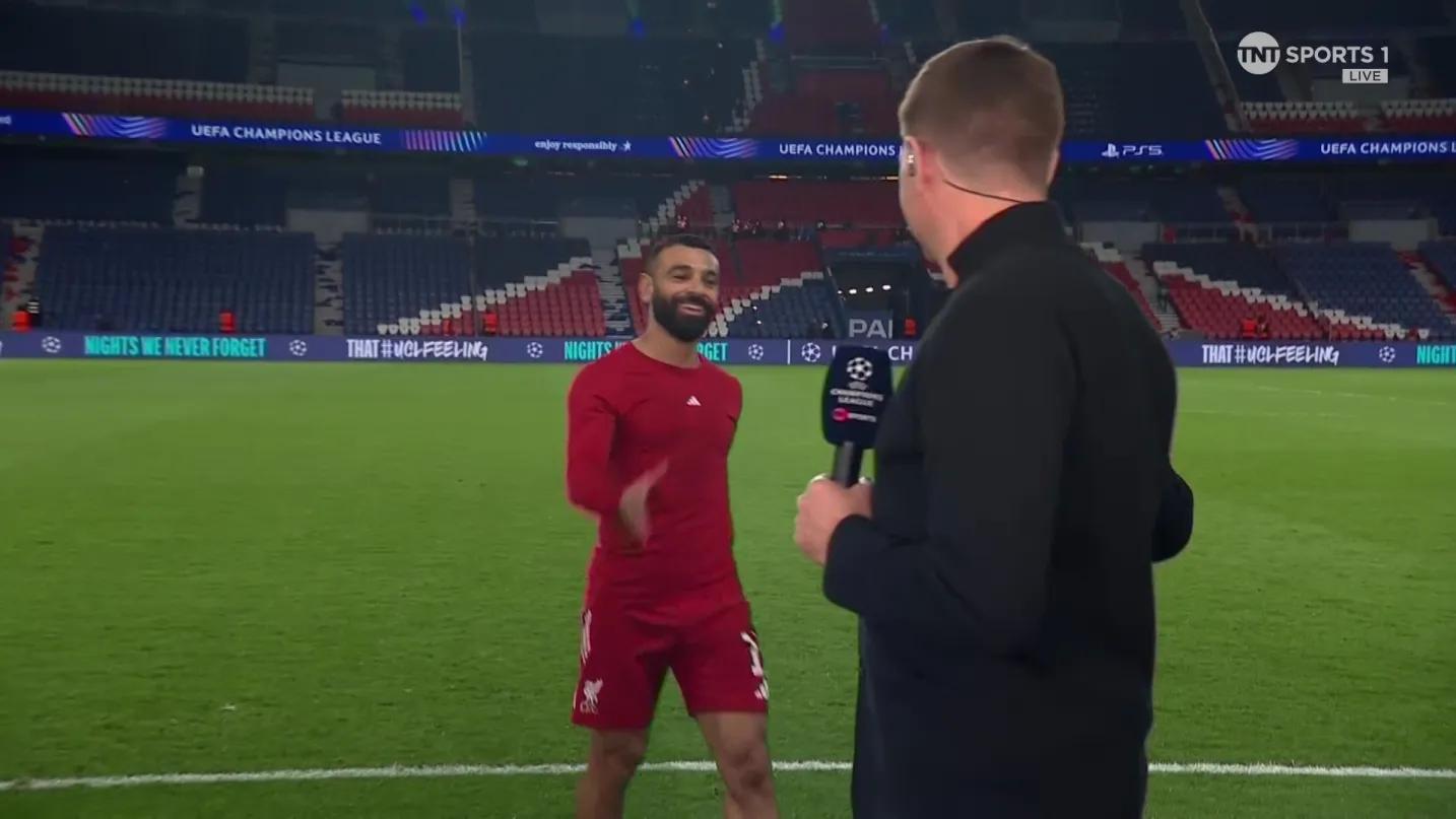 mk体育入口-枯坐90分钟，萨拉赫赛后与杰拉德打招呼后拒绝了采访请求